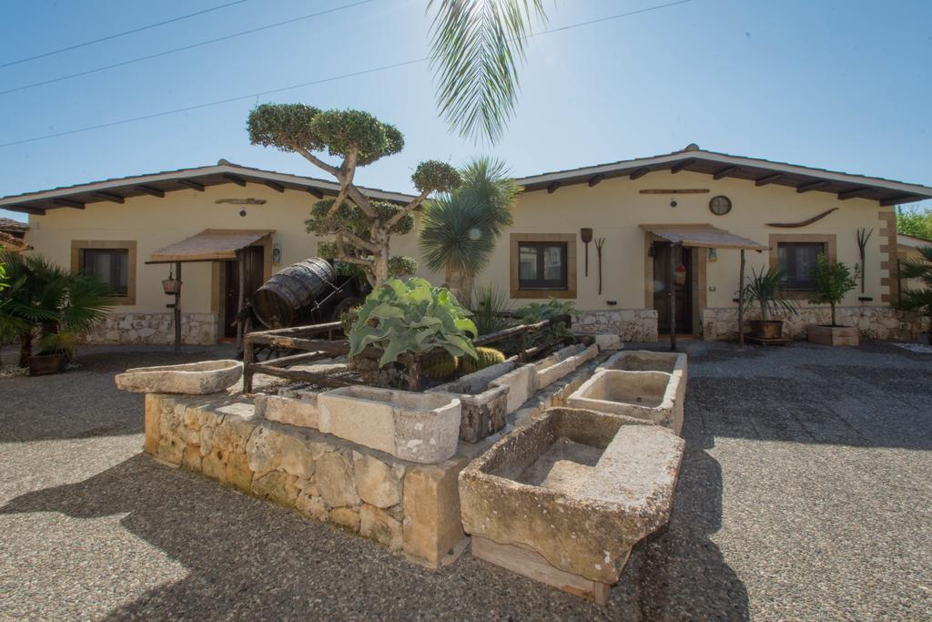 Agriturismo Papyrus Siraküza Dış mekan fotoğraf