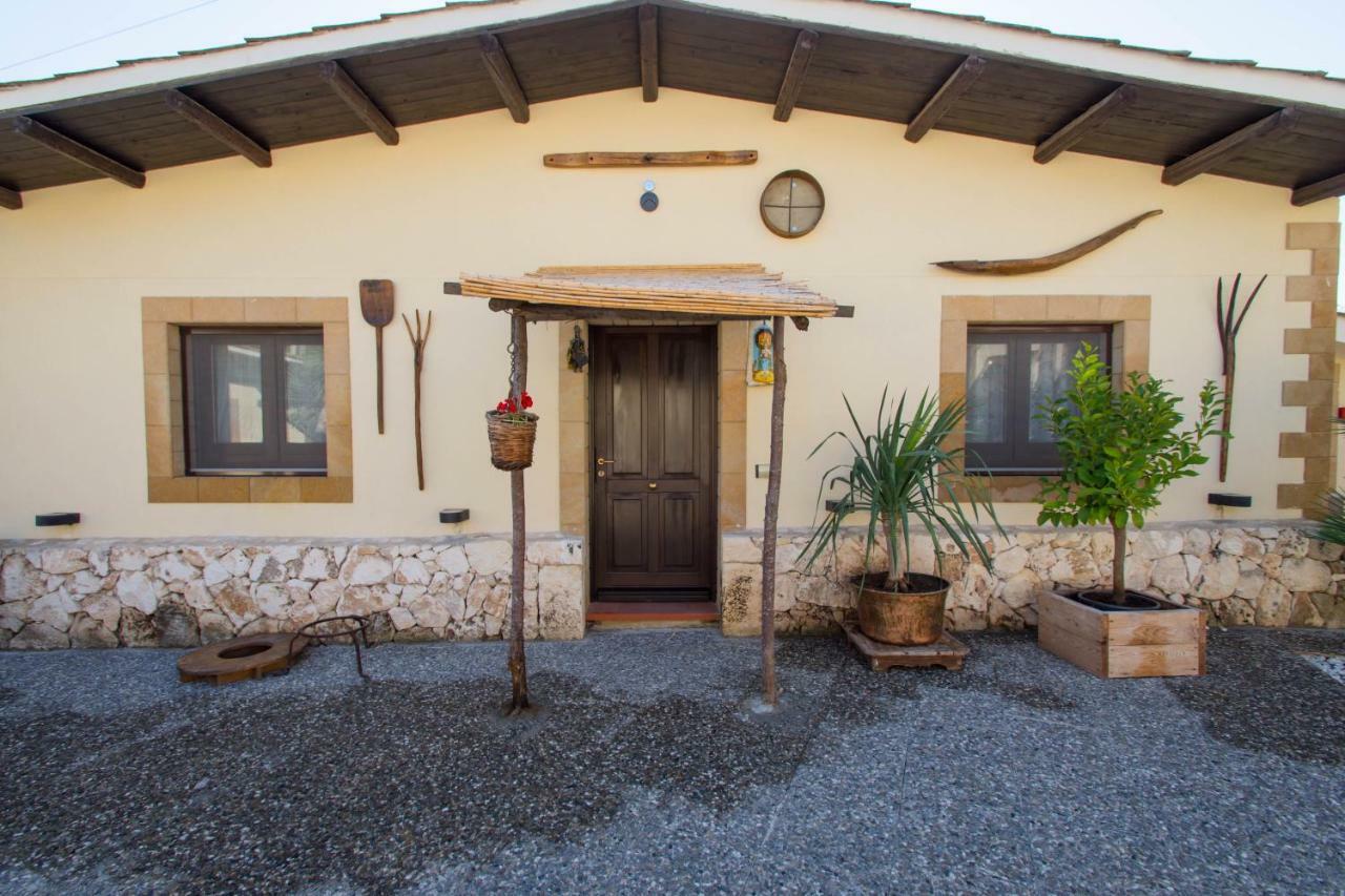 Agriturismo Papyrus Siraküza Dış mekan fotoğraf